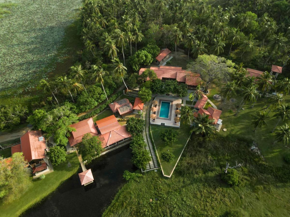 Malala Retreat Hotel Hambantota Bagian luar foto