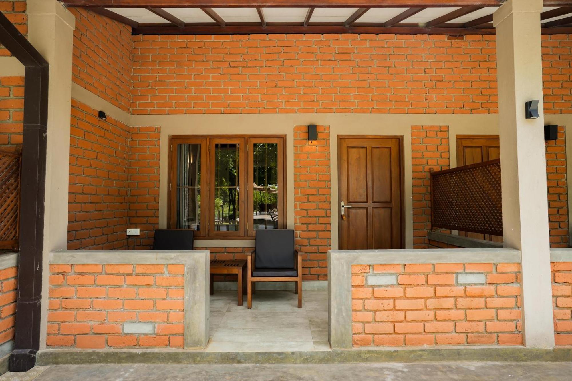 Malala Retreat Hotel Hambantota Bagian luar foto