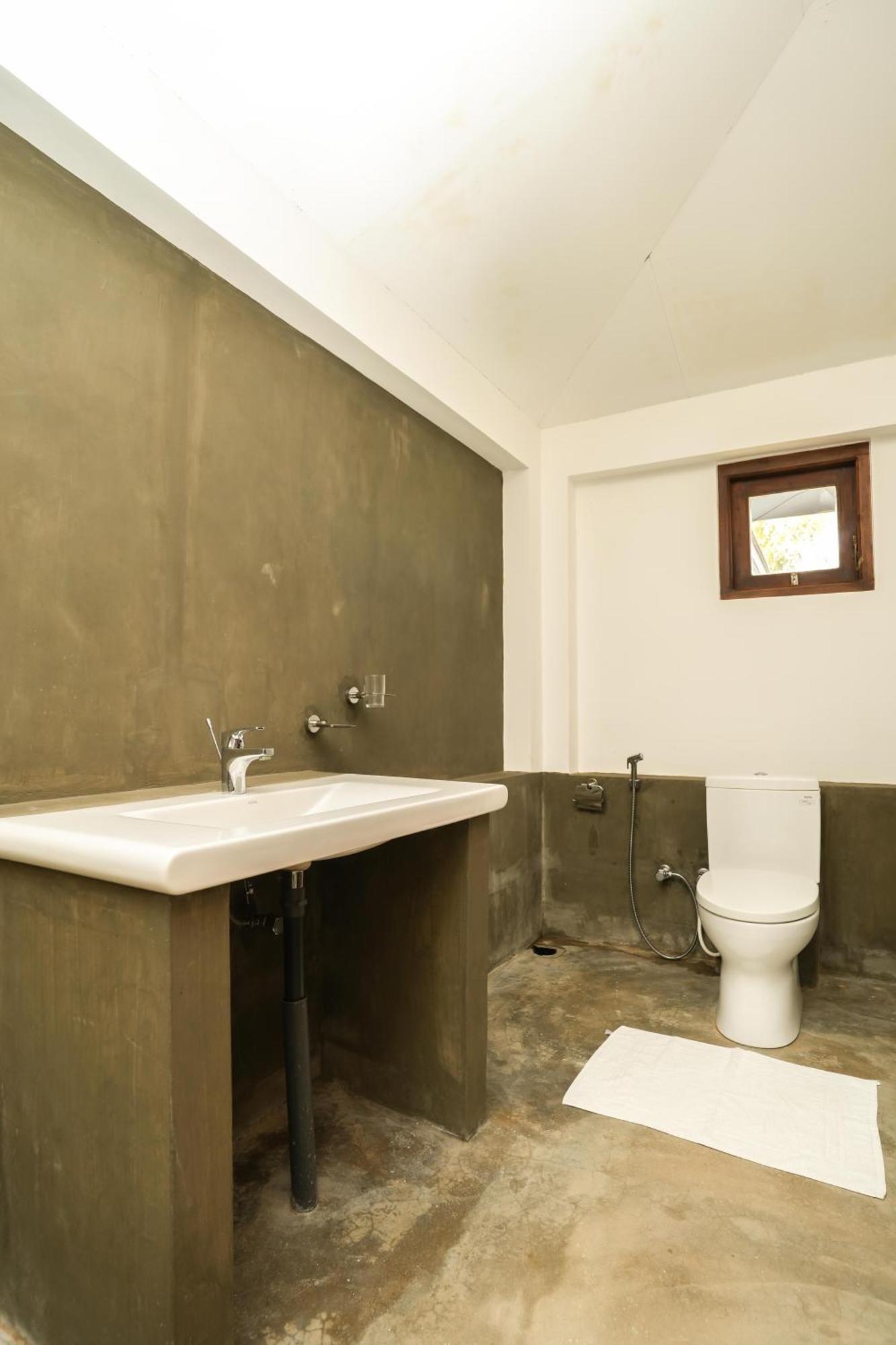 Malala Retreat Hotel Hambantota Bagian luar foto